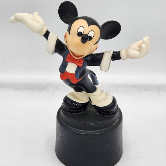 WDCC Figurine Walt Disney Collection Symphony Hour Maestro Mickey Mickel Mouse - Picture 1 of 16